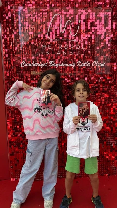 Yapay Zekalı AI Photo Booth Etkinliklerinize Kiralayın