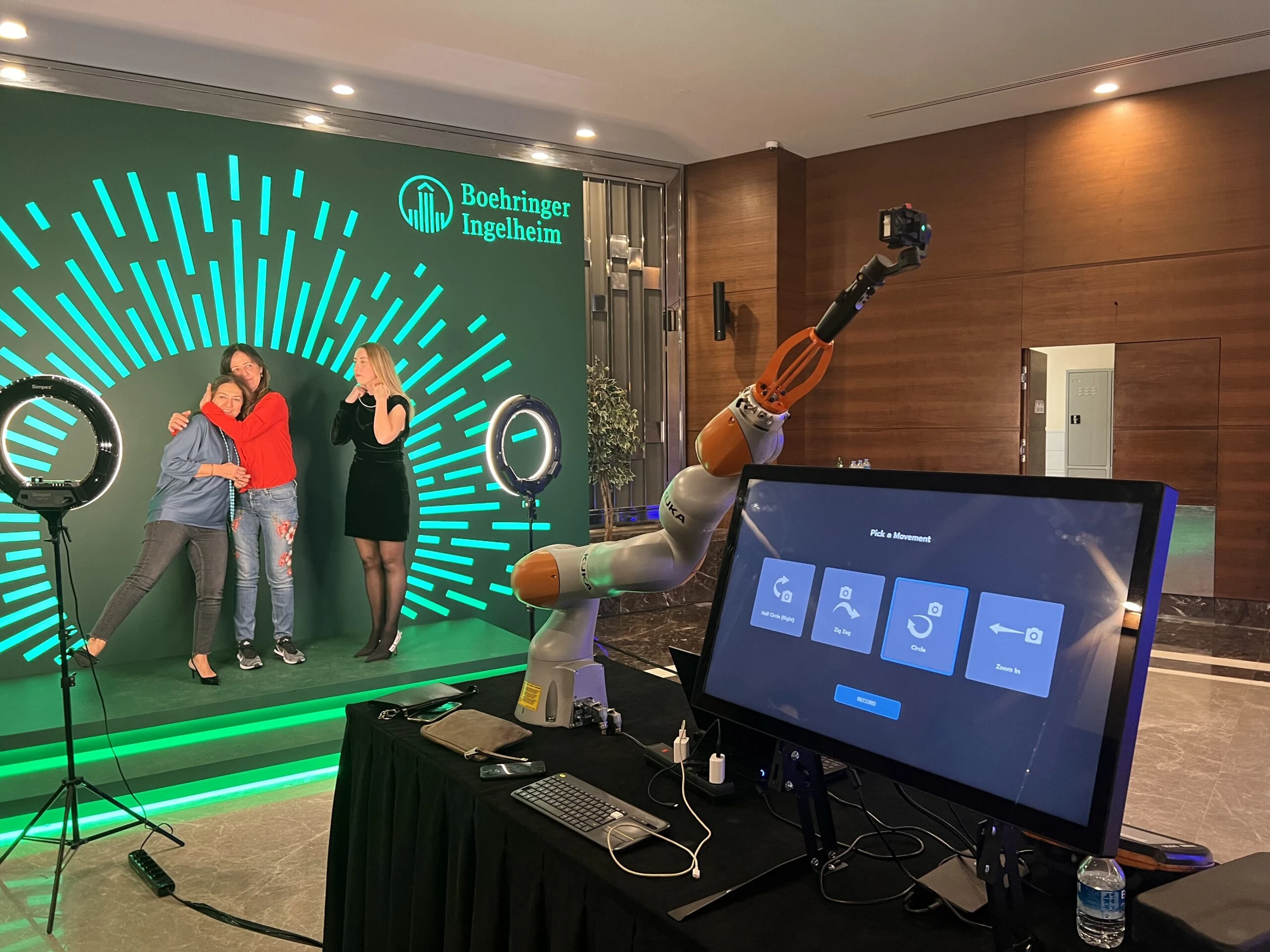 Glambot: Robotik Video Cekim Deneyimi