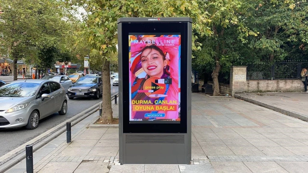 Maybelline Press Play Aktivasyonu