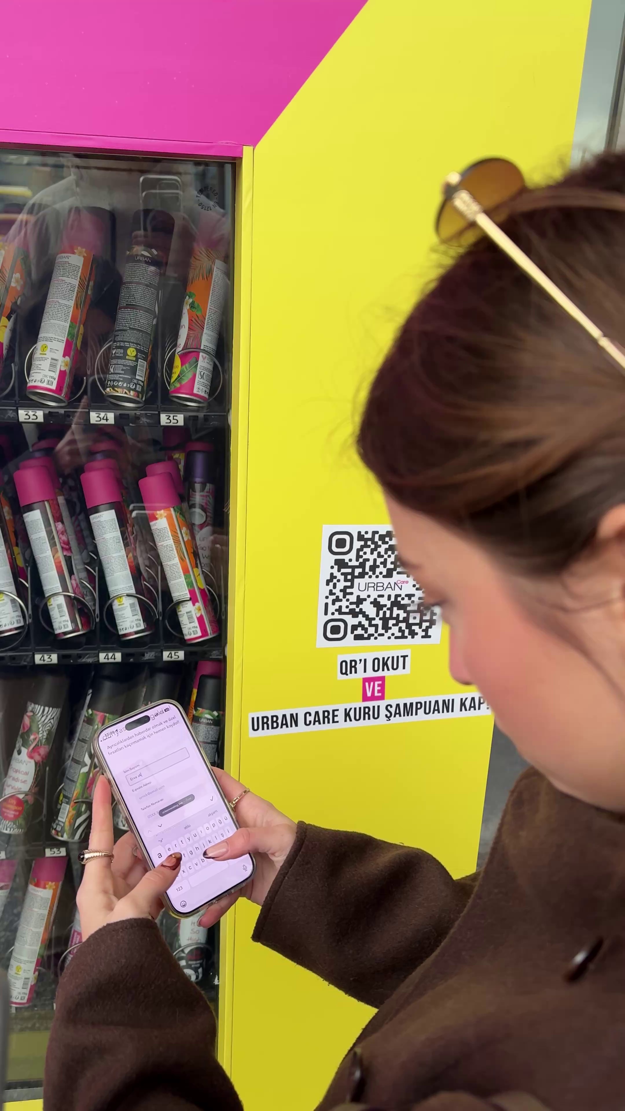 Interactive Vending Machine, Etkileşimli Otomat Kirala - Etkinlik Fotoğrafı 1