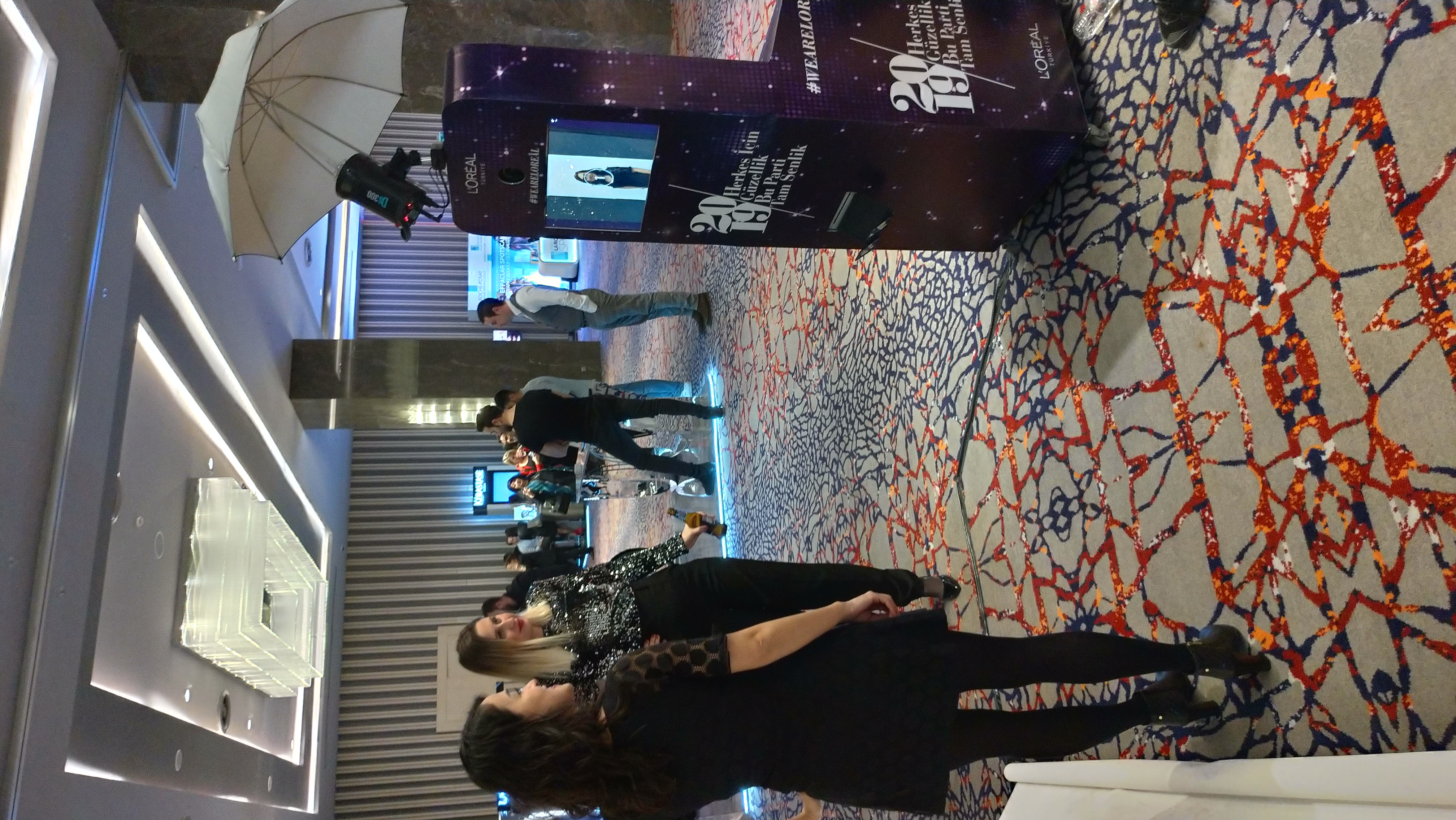 Magazine Cover - Event Photo 12