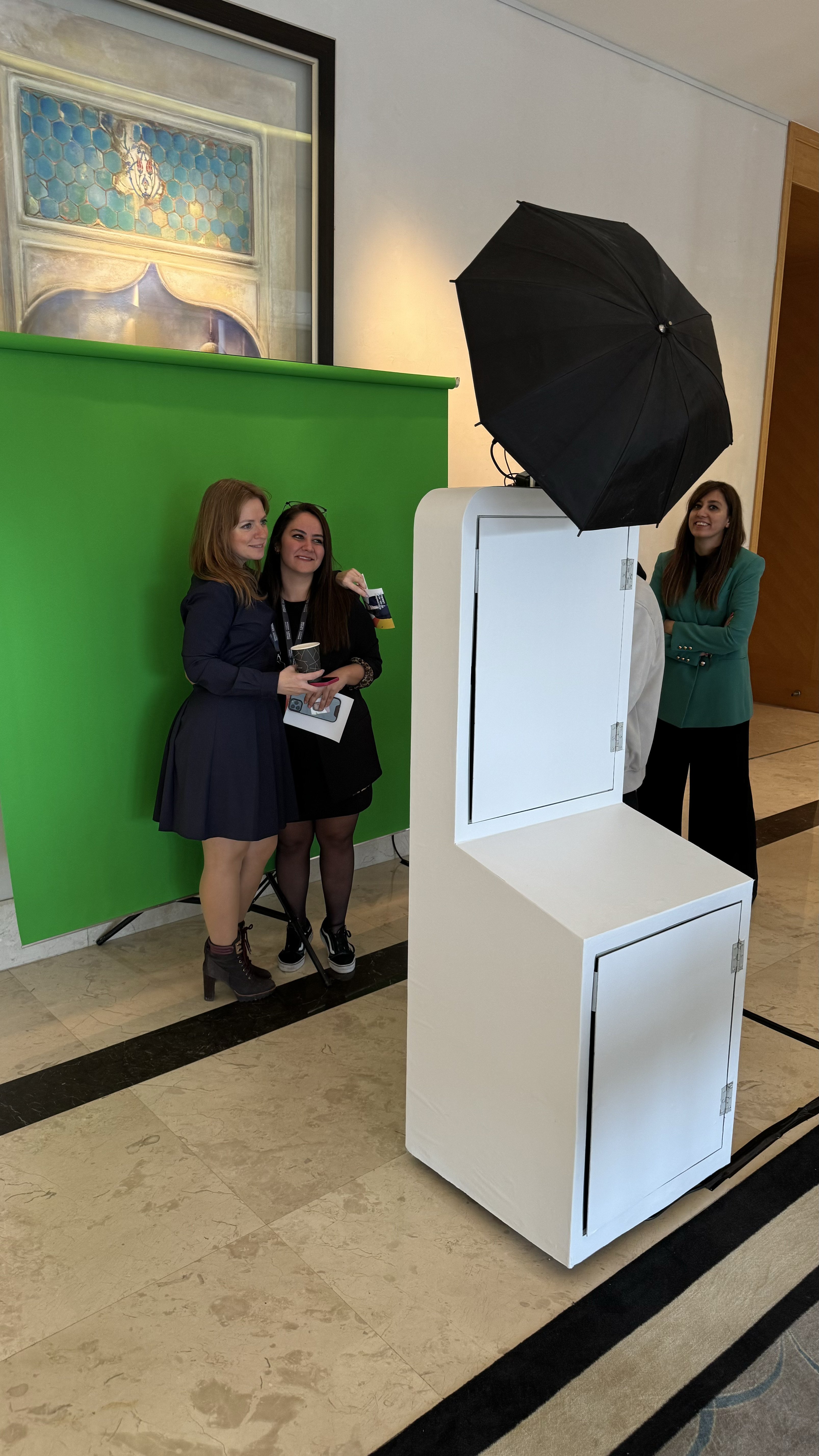 Magazine Cover - Event Photo 13