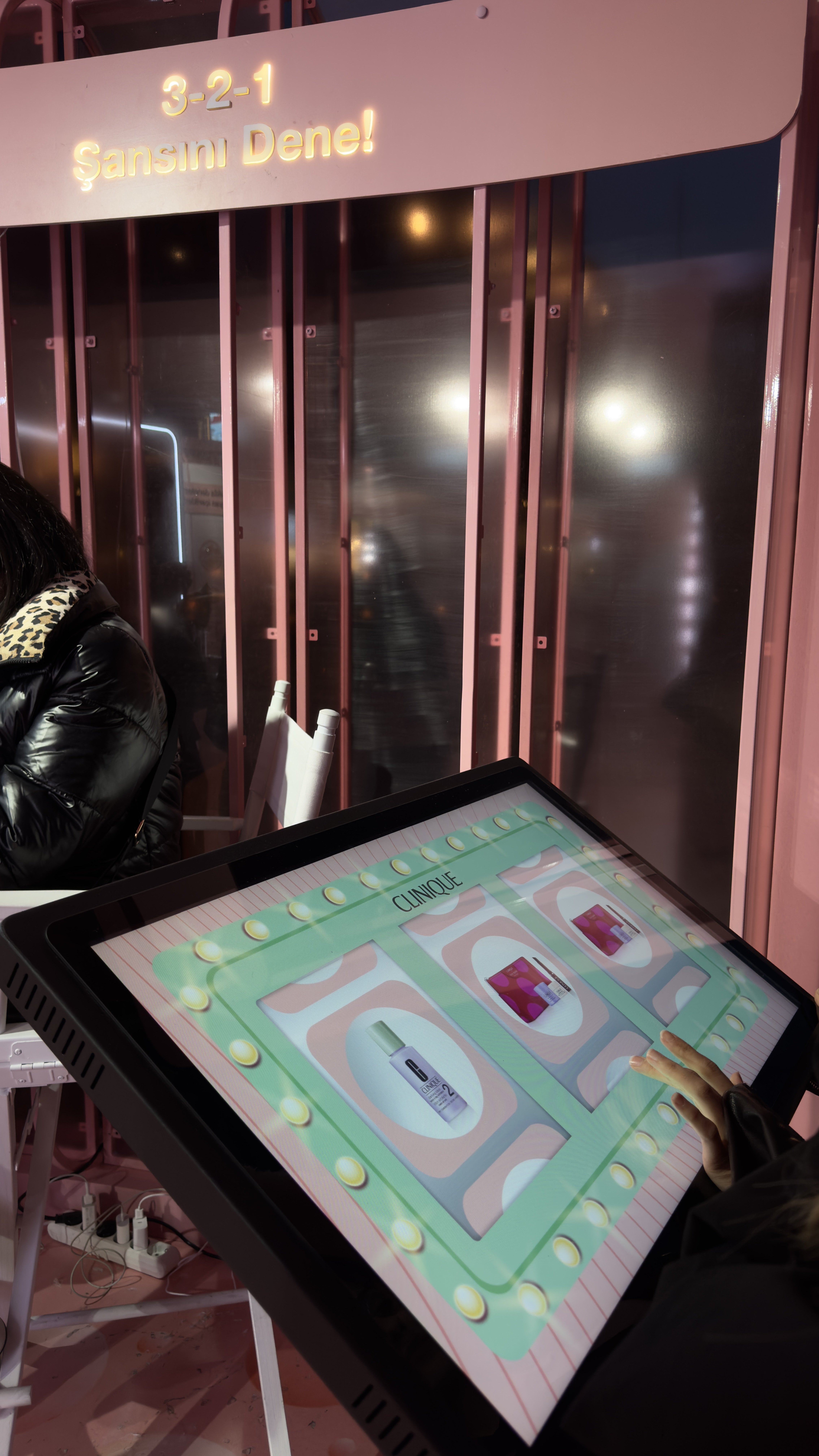 Slot Oyunu, Şans Makinesi Kirala - Etkinlik Fotoğrafı 6