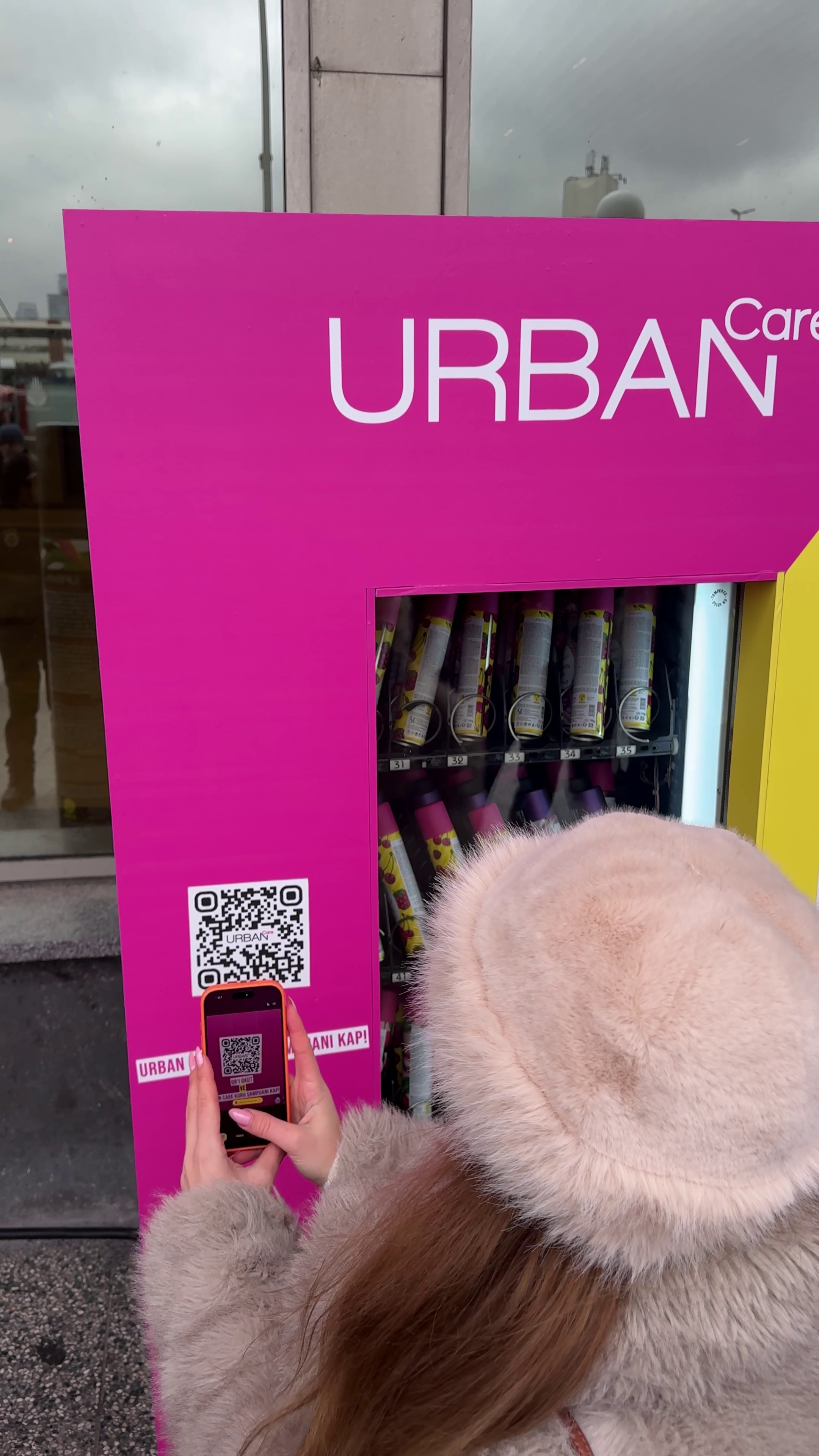 Interactive Vending Machine, Etkileşimli Otomat Kirala - Etkinlik Fotoğrafı 17