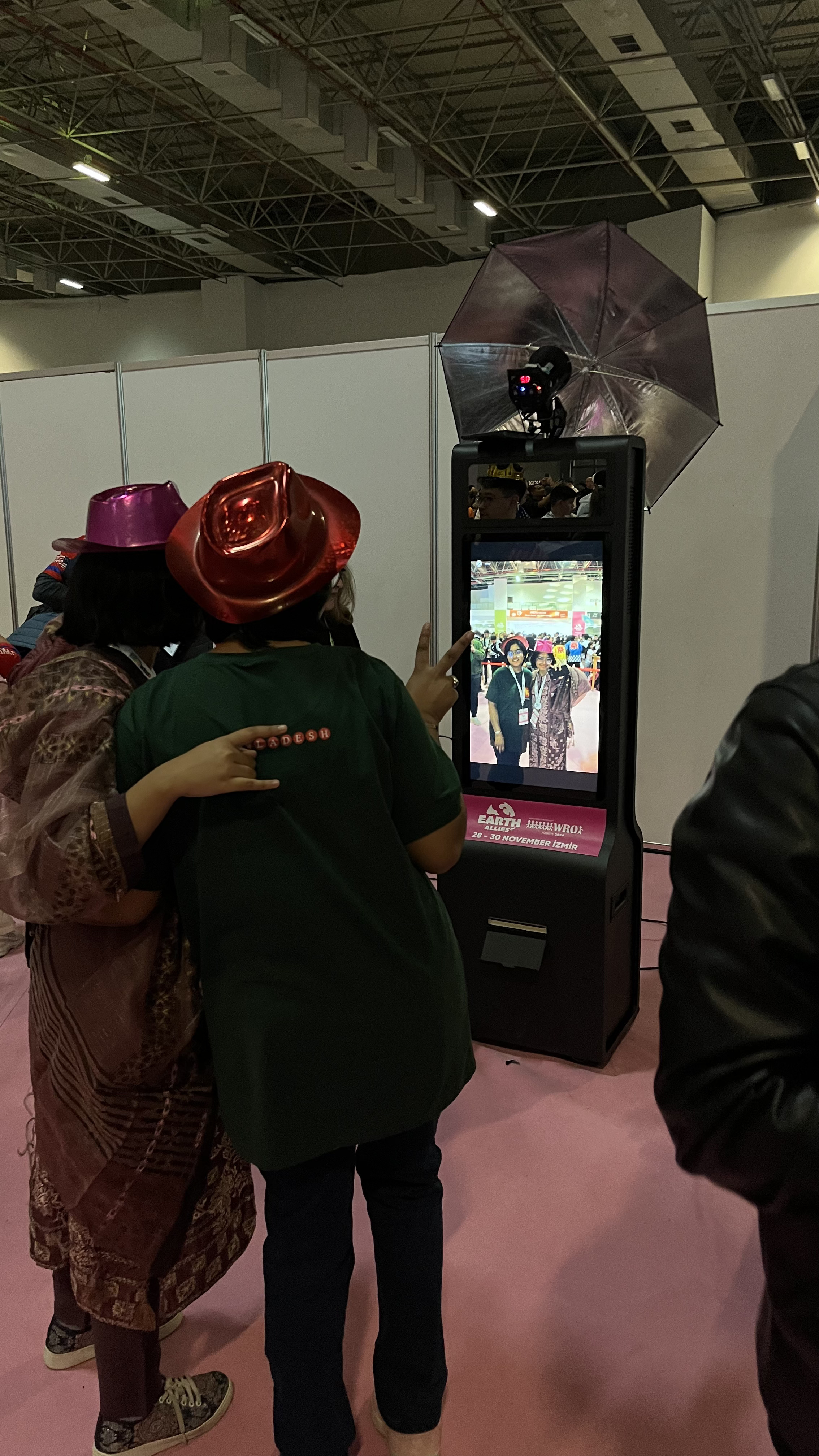 Photo Booth Rental & Photo Kiosk Rental - Event Photo 4