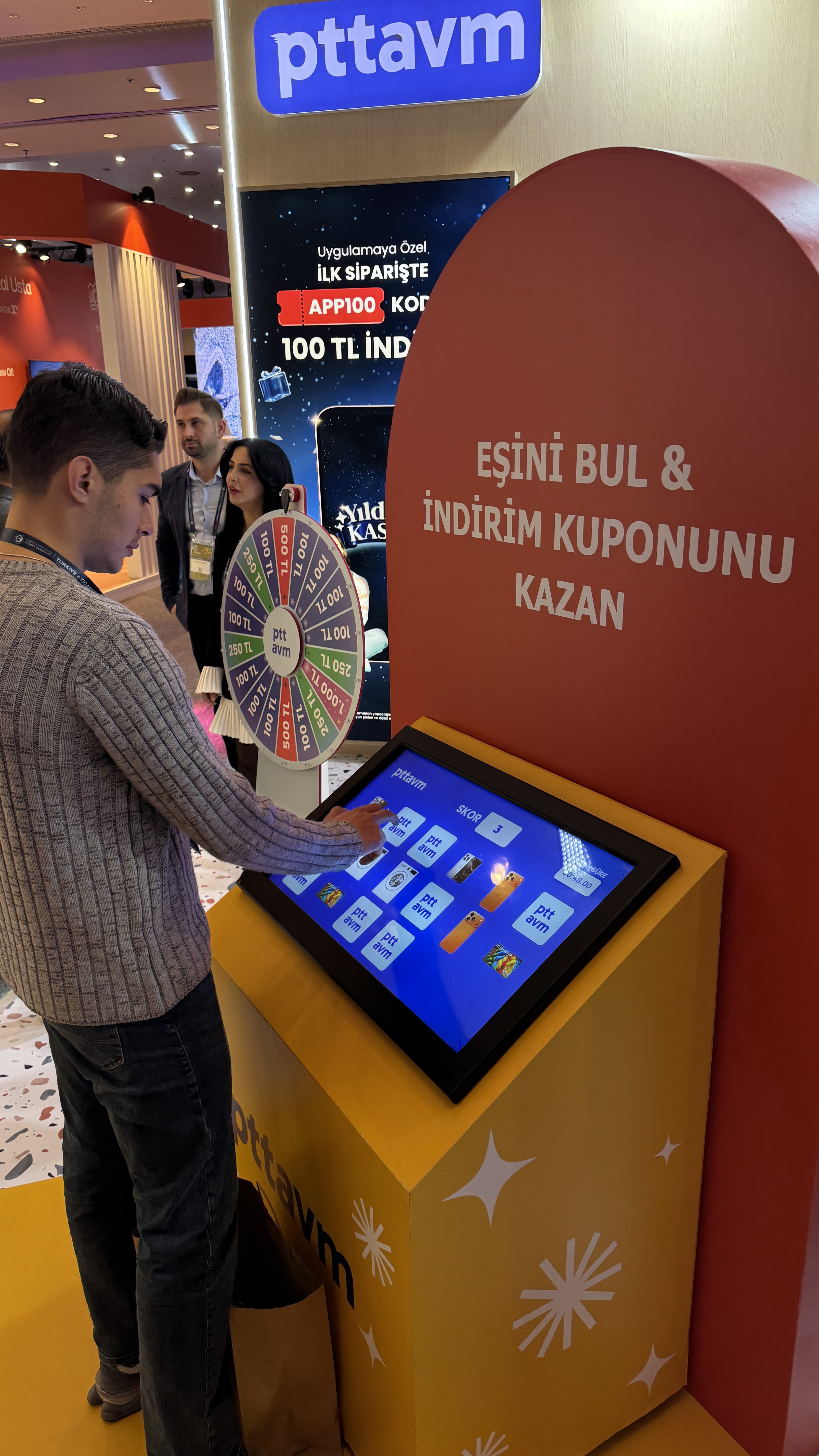 Find The Pair - Event Photo 17