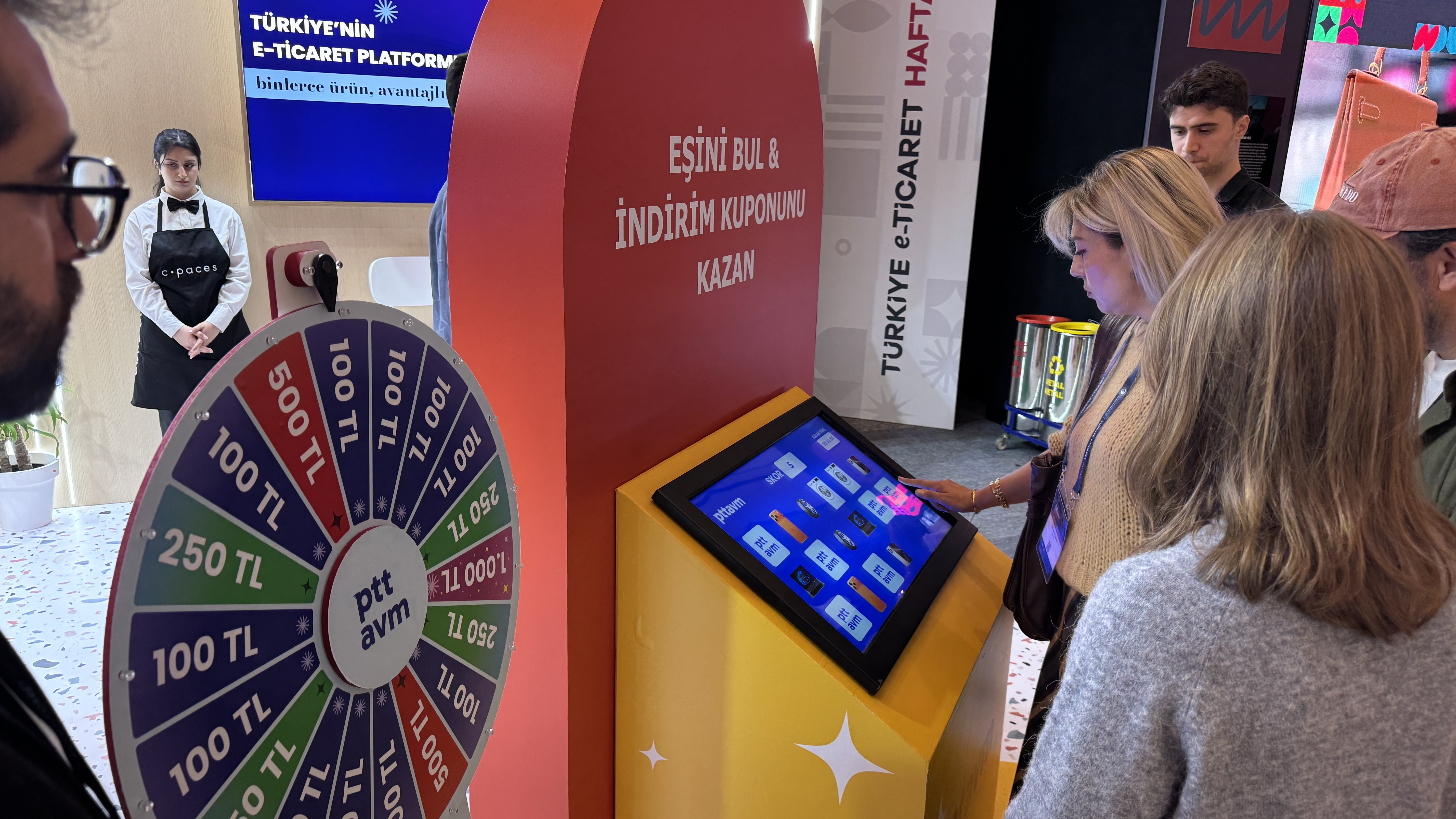 Find The Pair - Event Photo 18