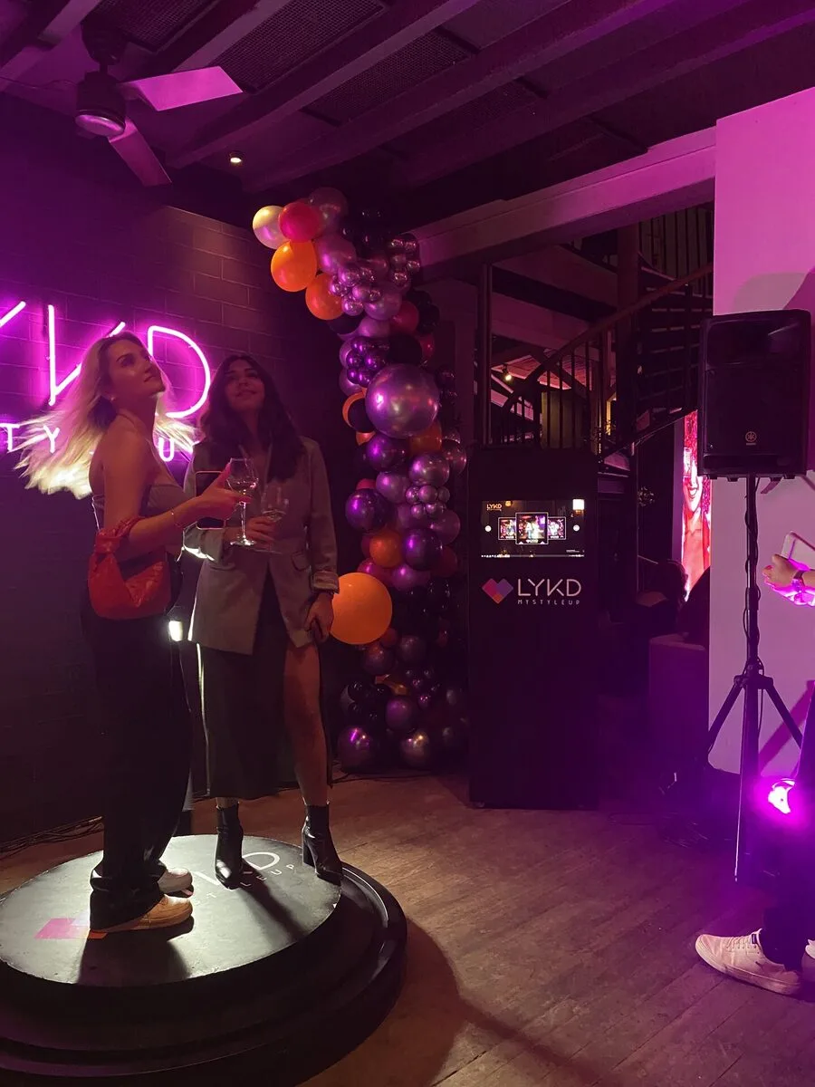 360 Video Selfie Photo Booth - 19