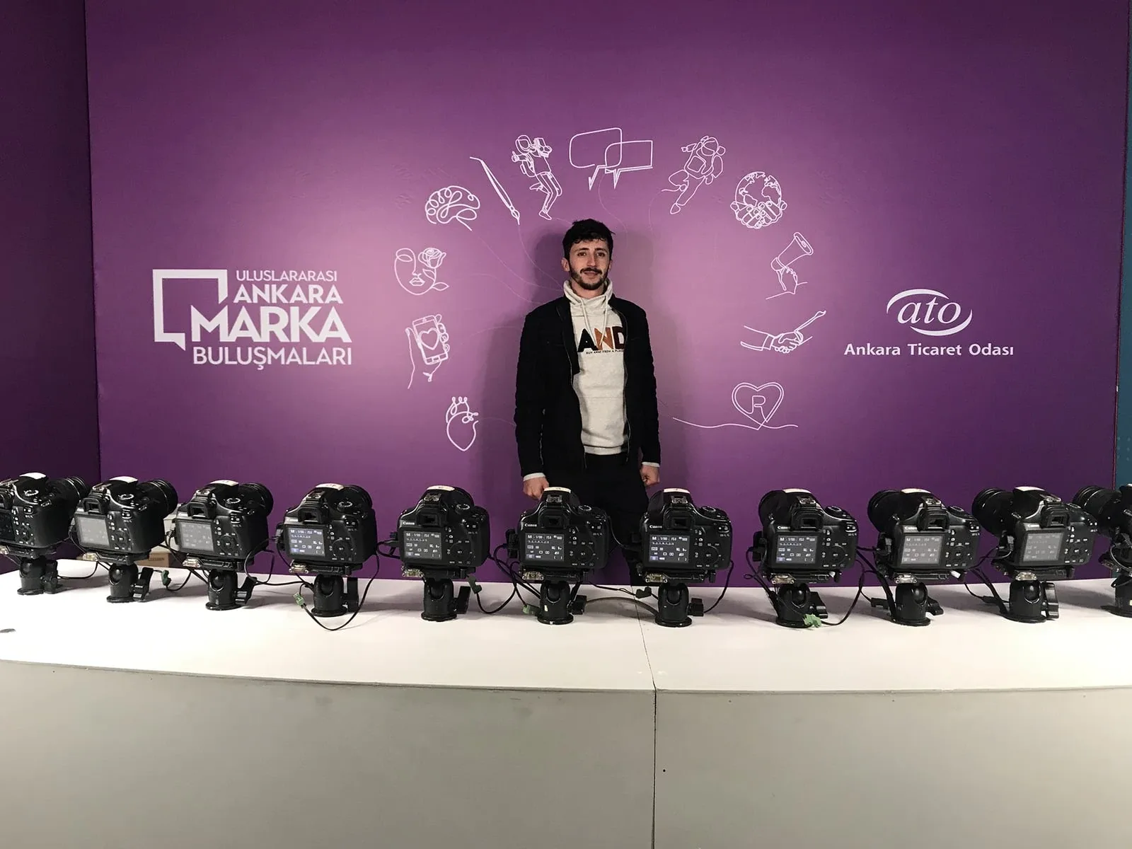 90 Degree GIF Photo Booth - 5