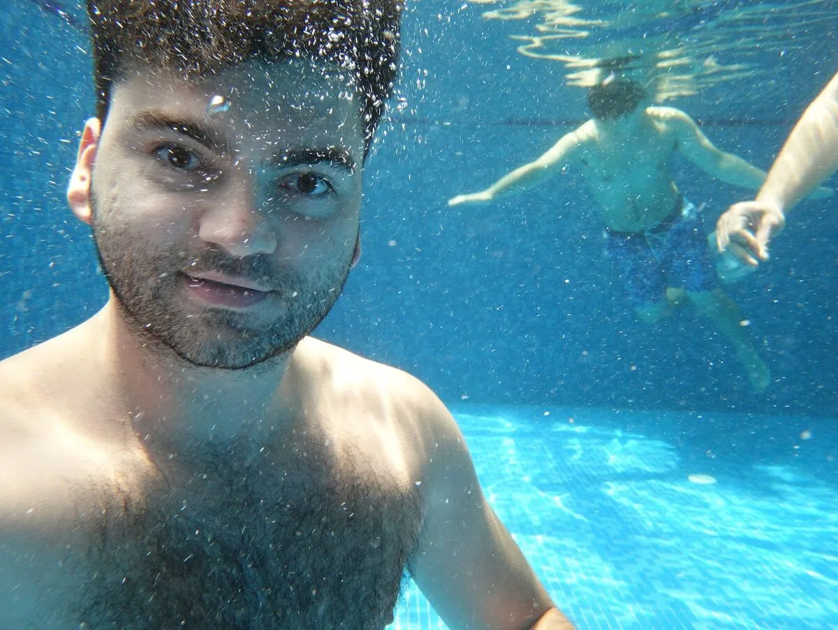 Aqua Photo Booth - 11