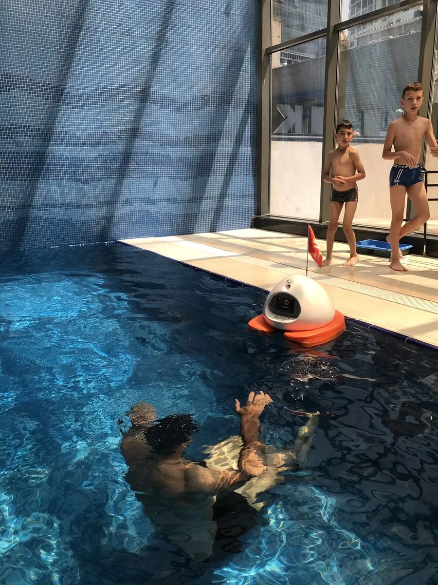 Aqua Photo Booth - 21