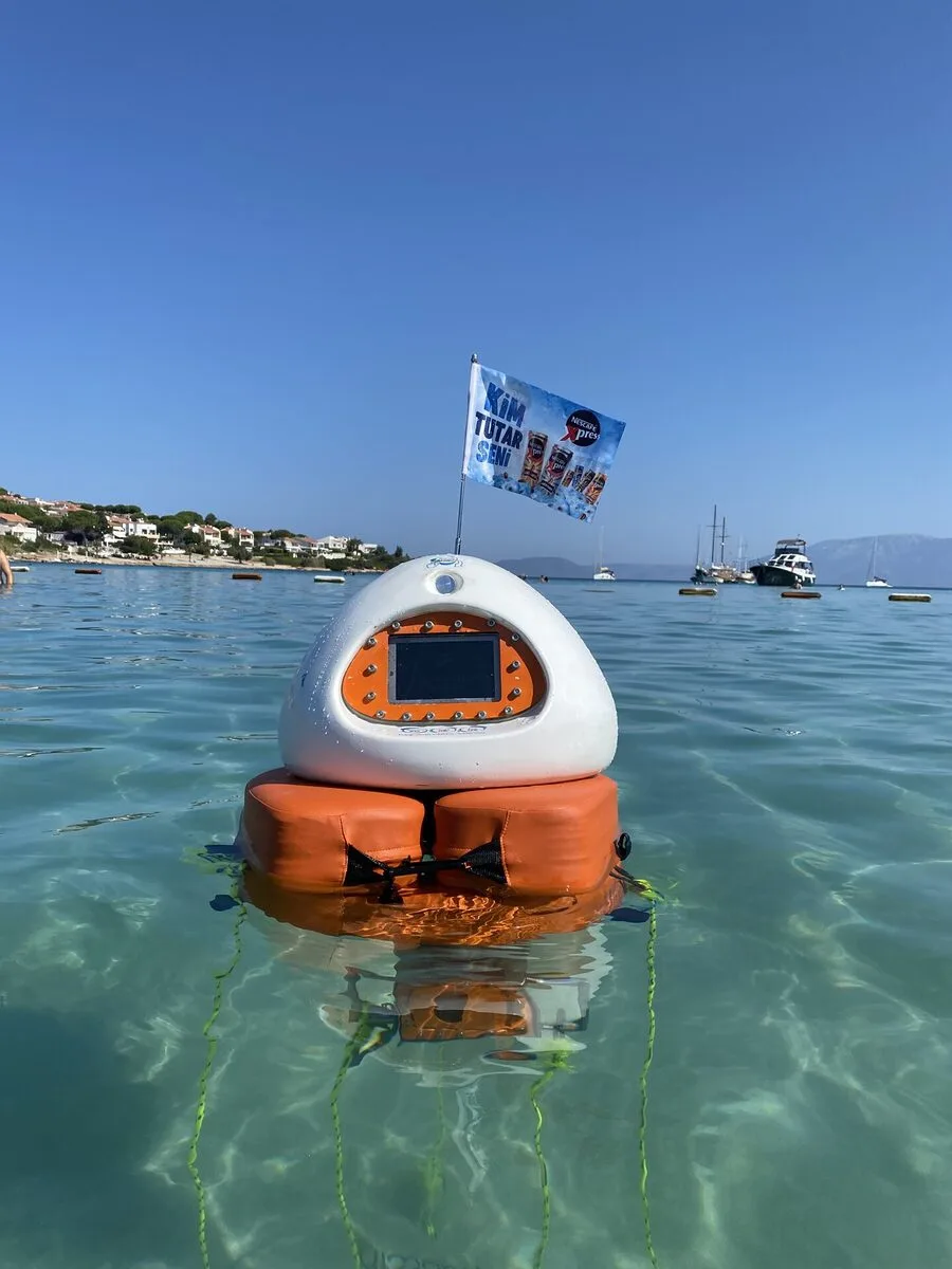 Aqua Photo Booth - 31