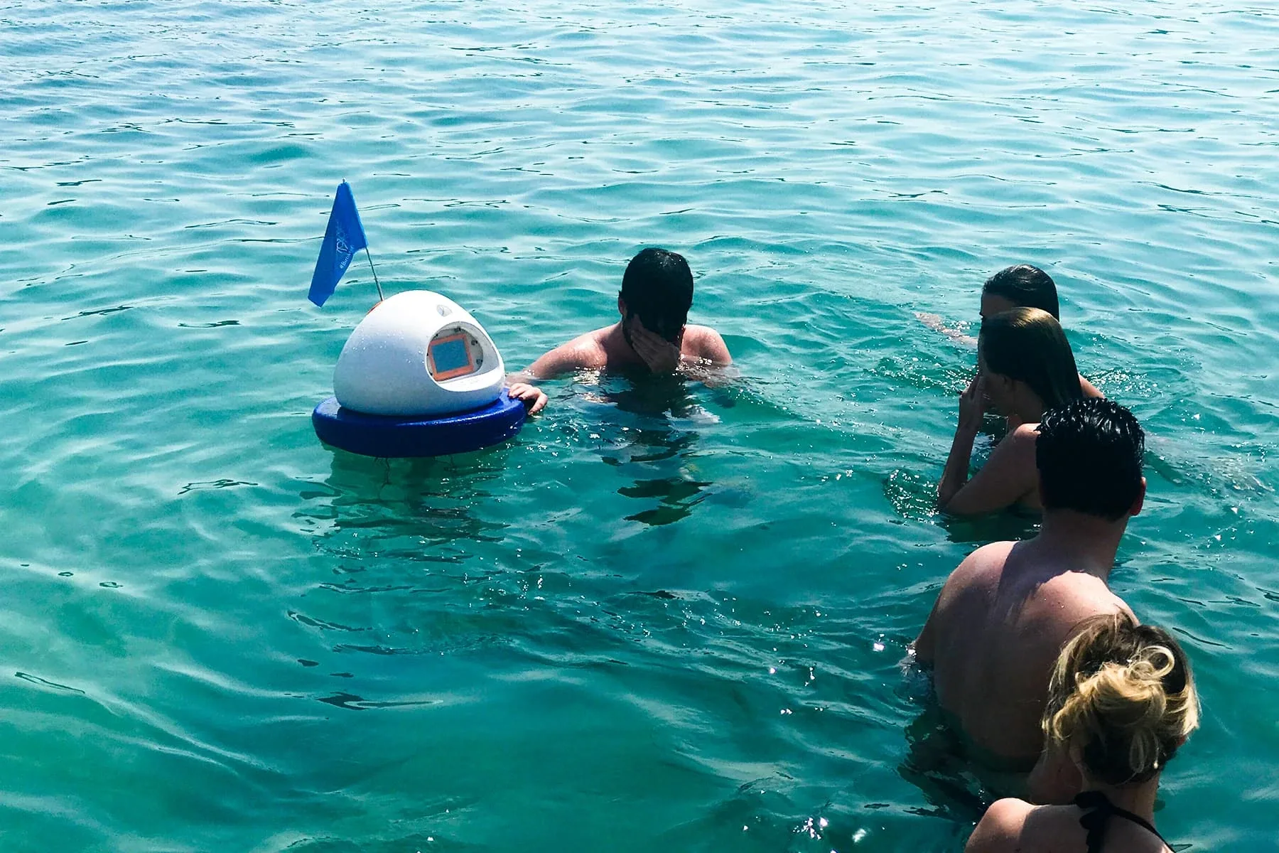 Aqua Photo Booth - 6