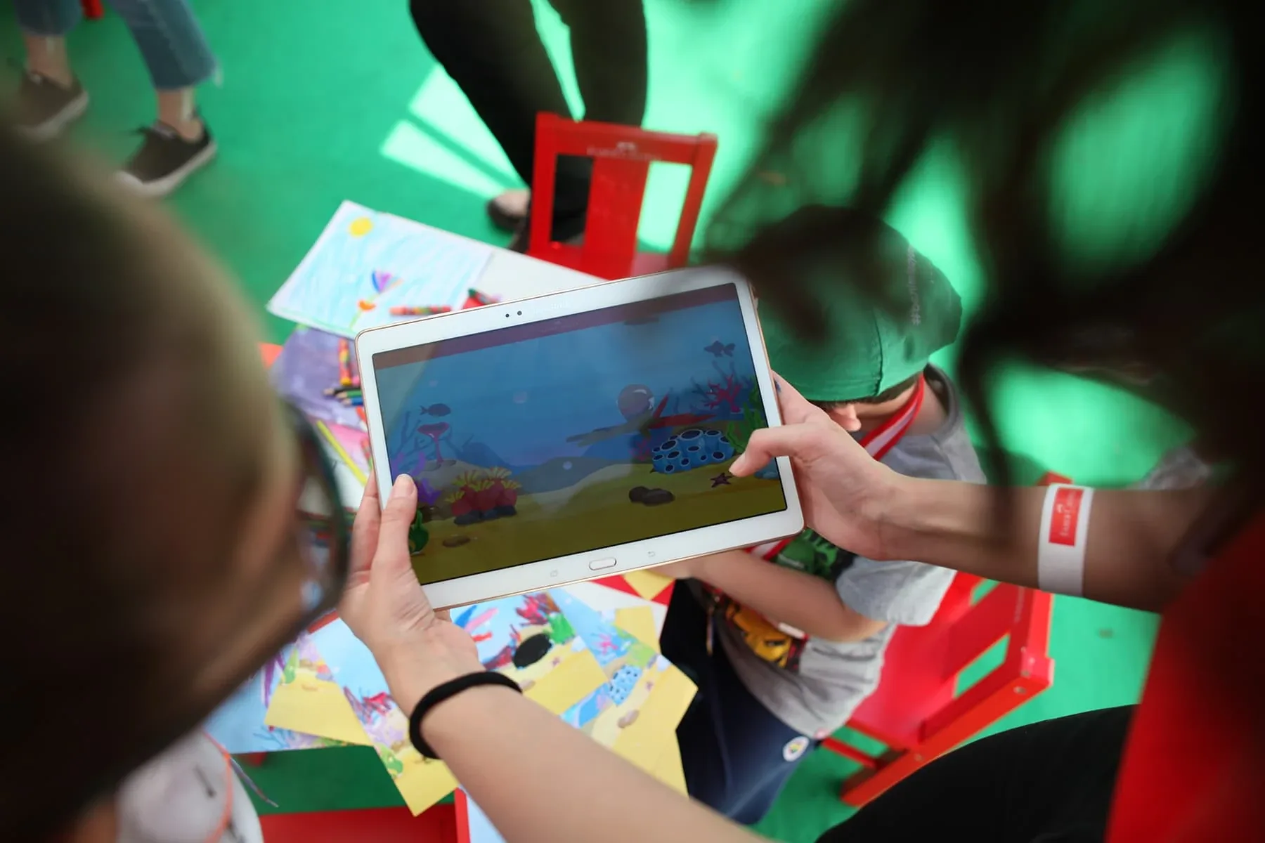 Augmented Reality Tablet - 9