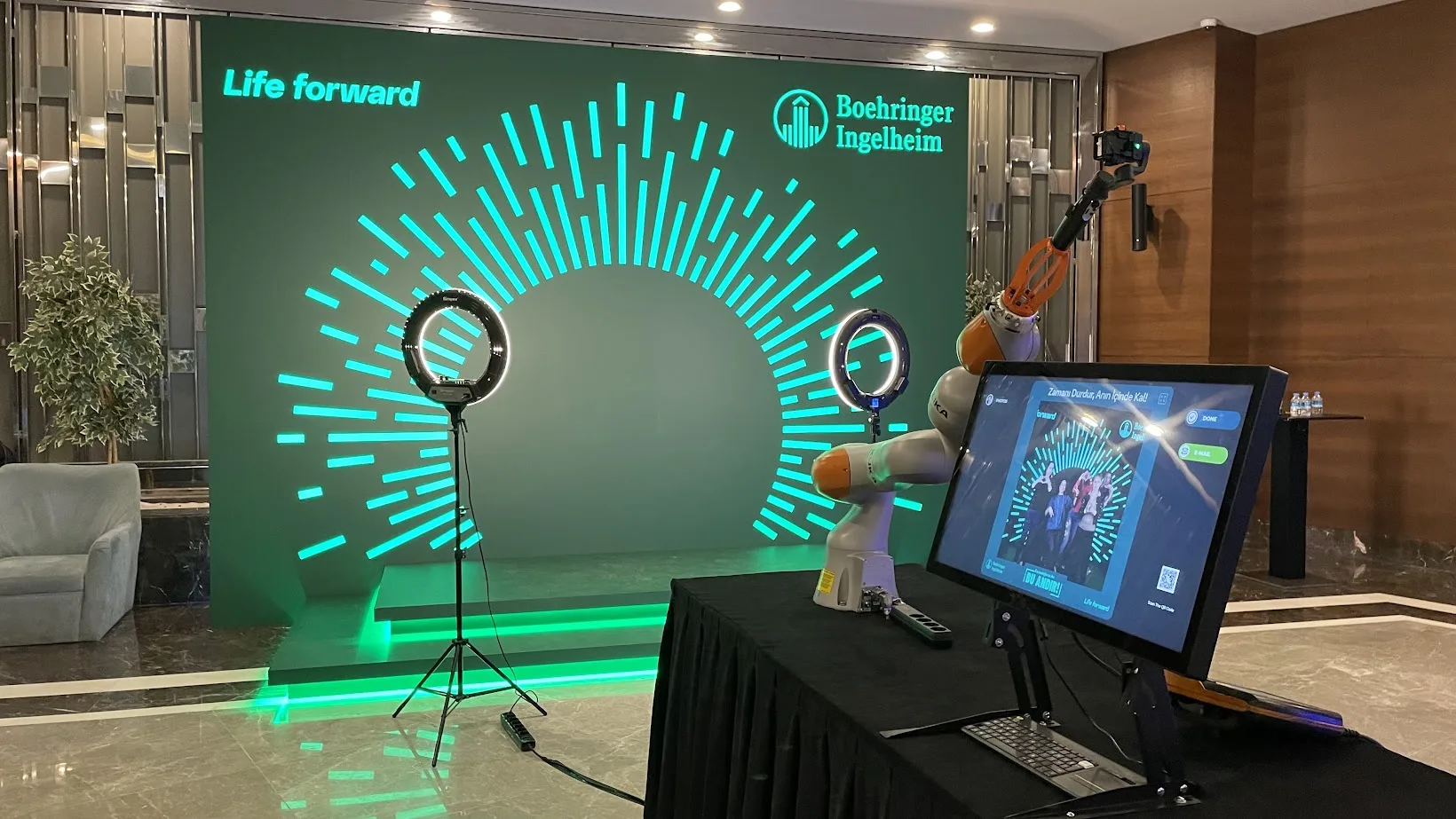 Glambot — Etkinlik Görseli 2