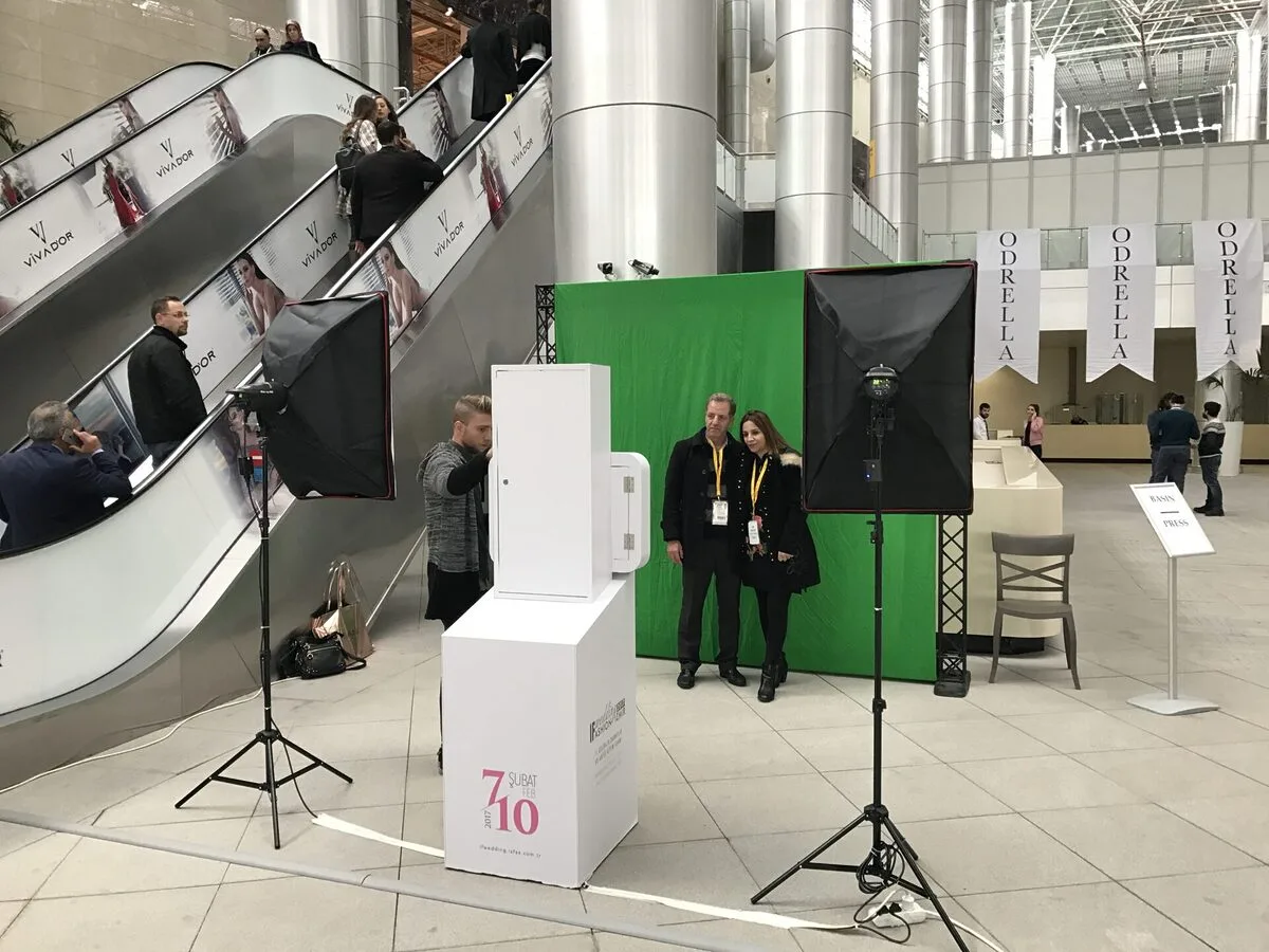 Green Box Photo Booth - 24