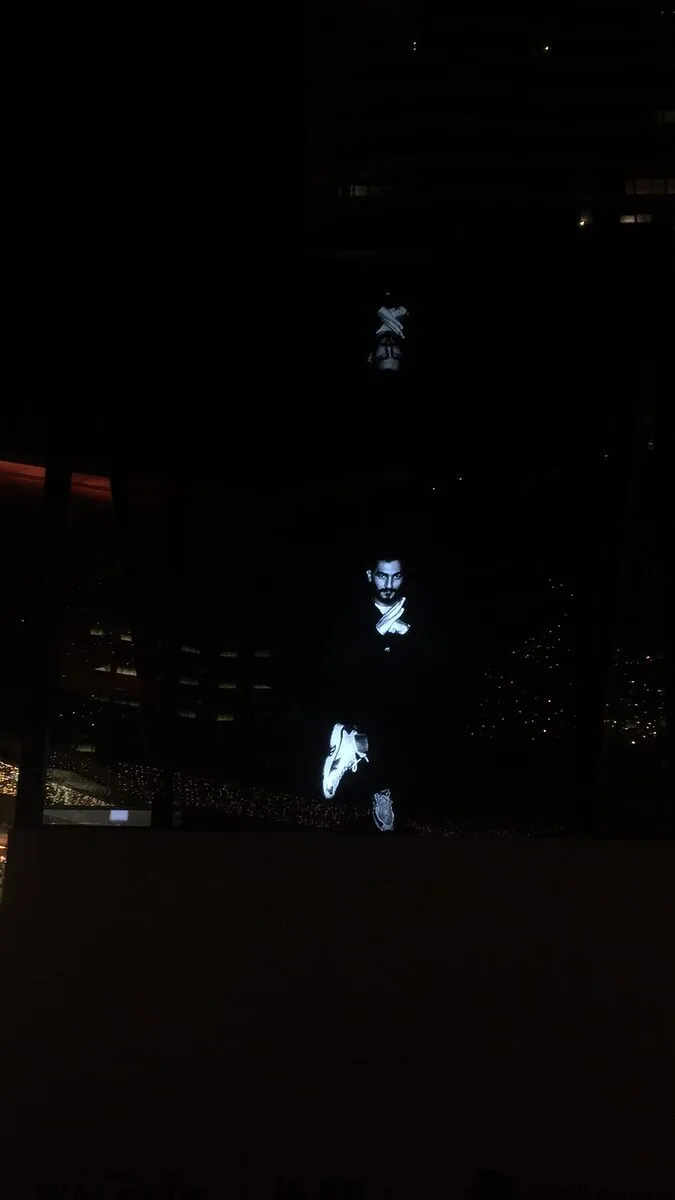 Hologram Monument - 10