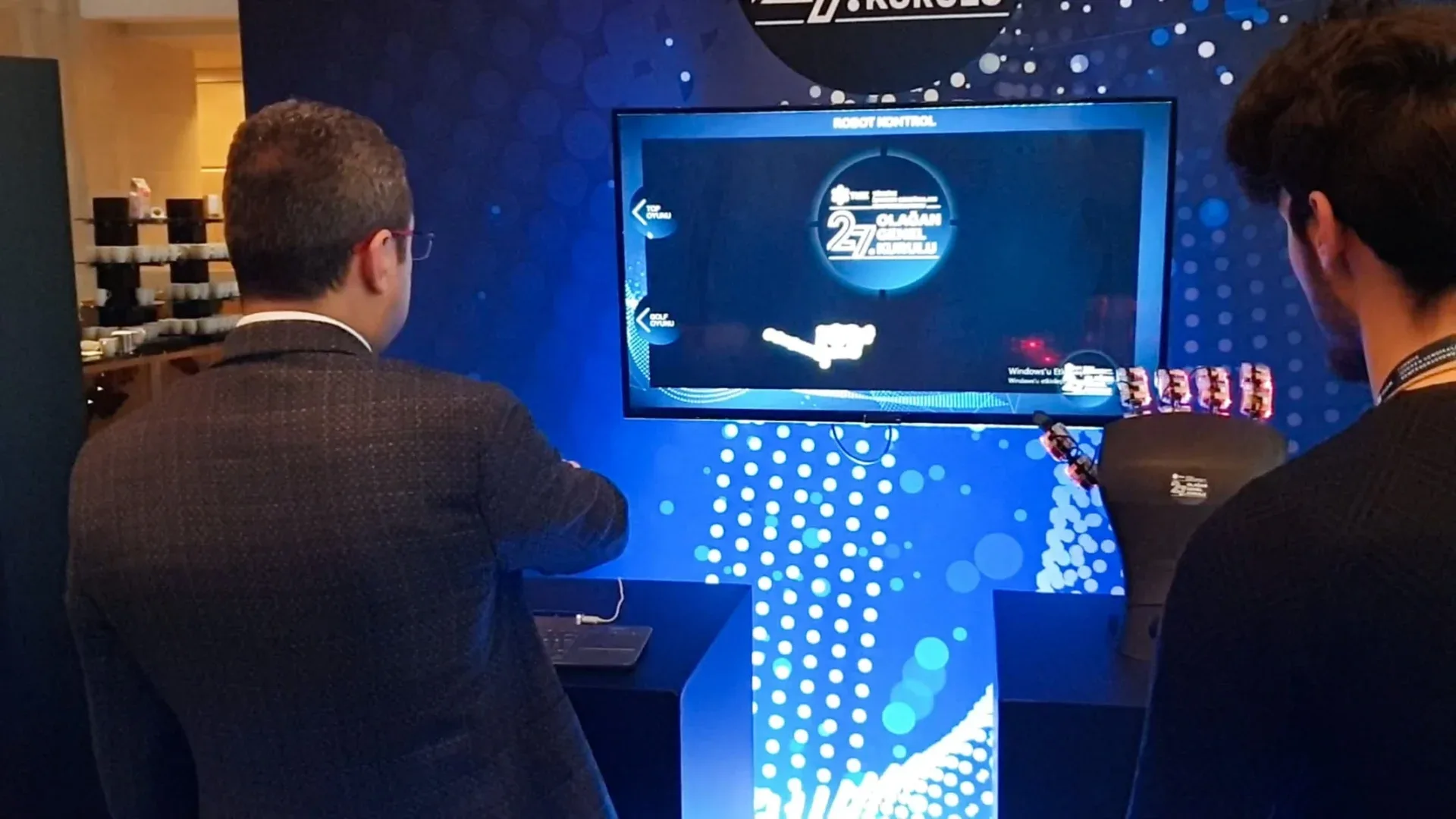 Interactive Robot Hand - 5