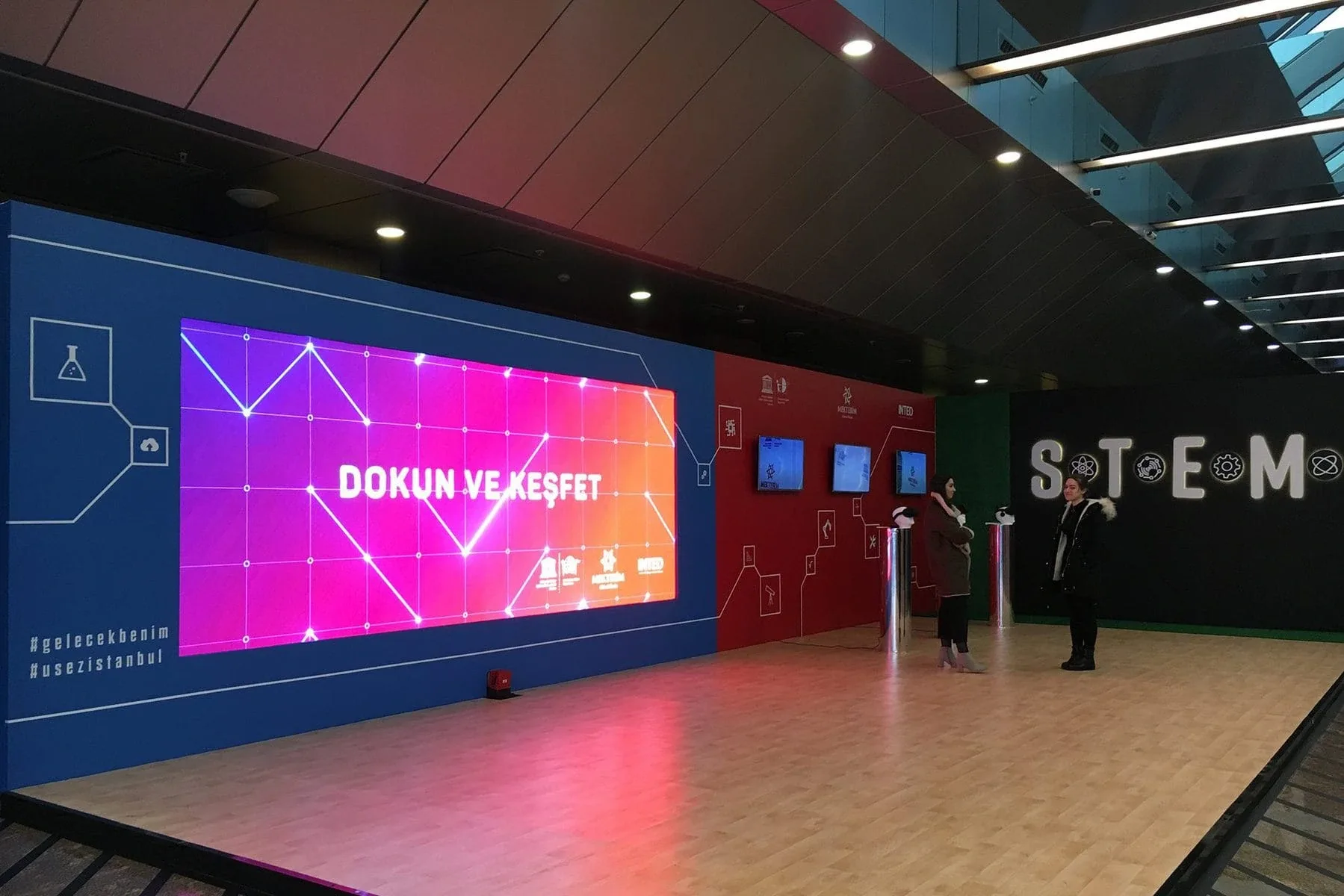 Interactive Wall - 9