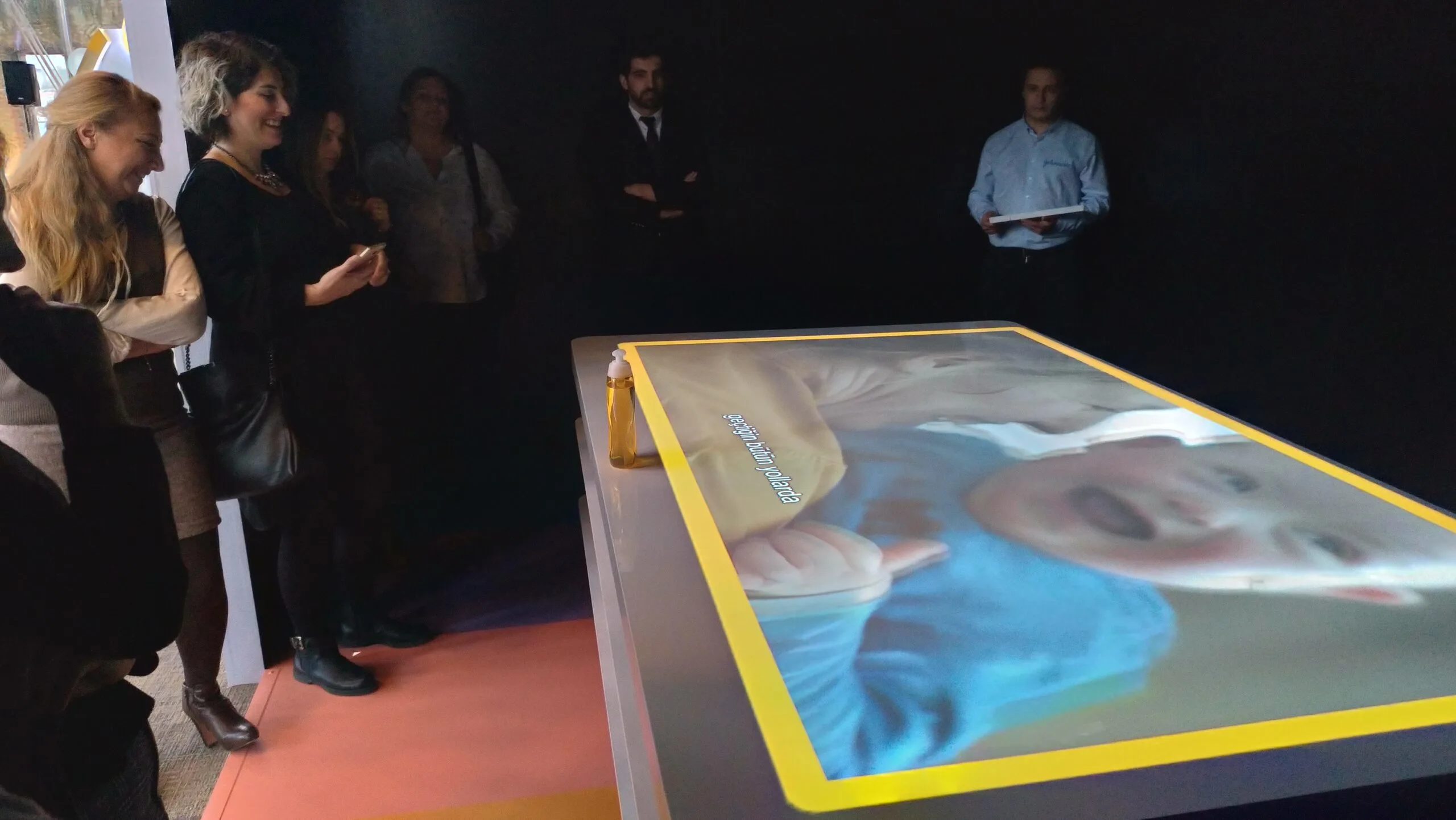 İnteraktif Masa — Etkinlik Görseli 3