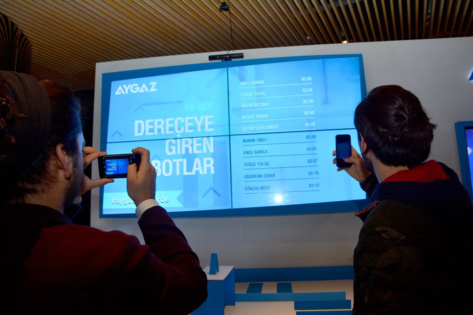 Marketing Robot - 17