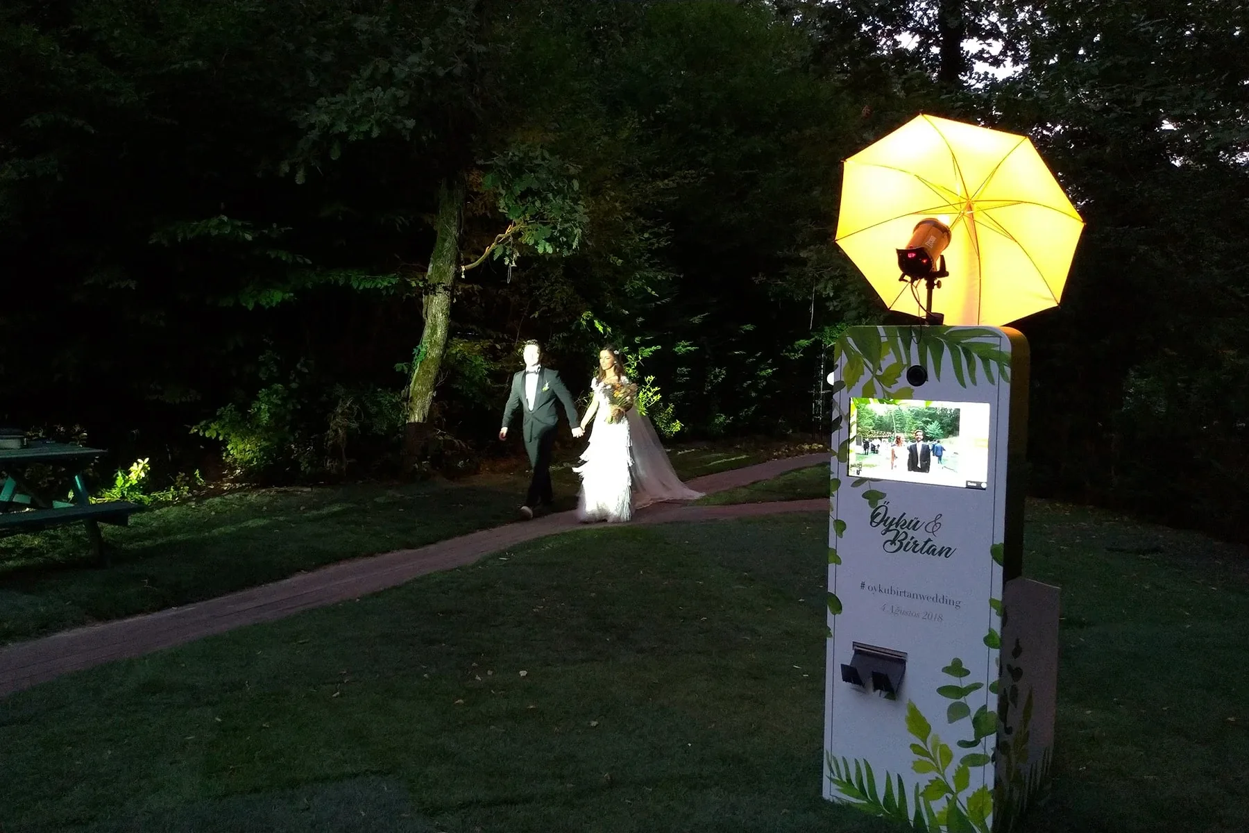 Photo Booth Kiosk - 15