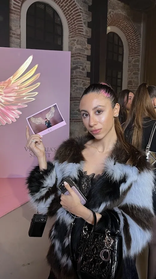 Photo Booth Kiosk - 16