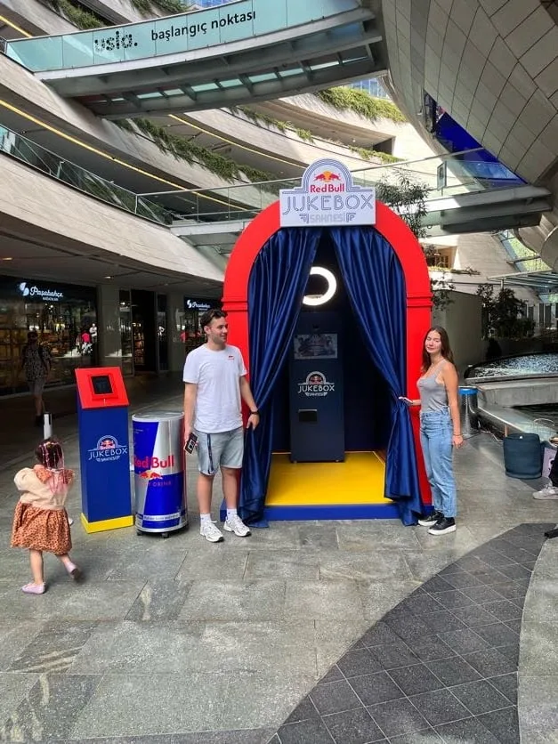 Photo Booth Kiosk - 31