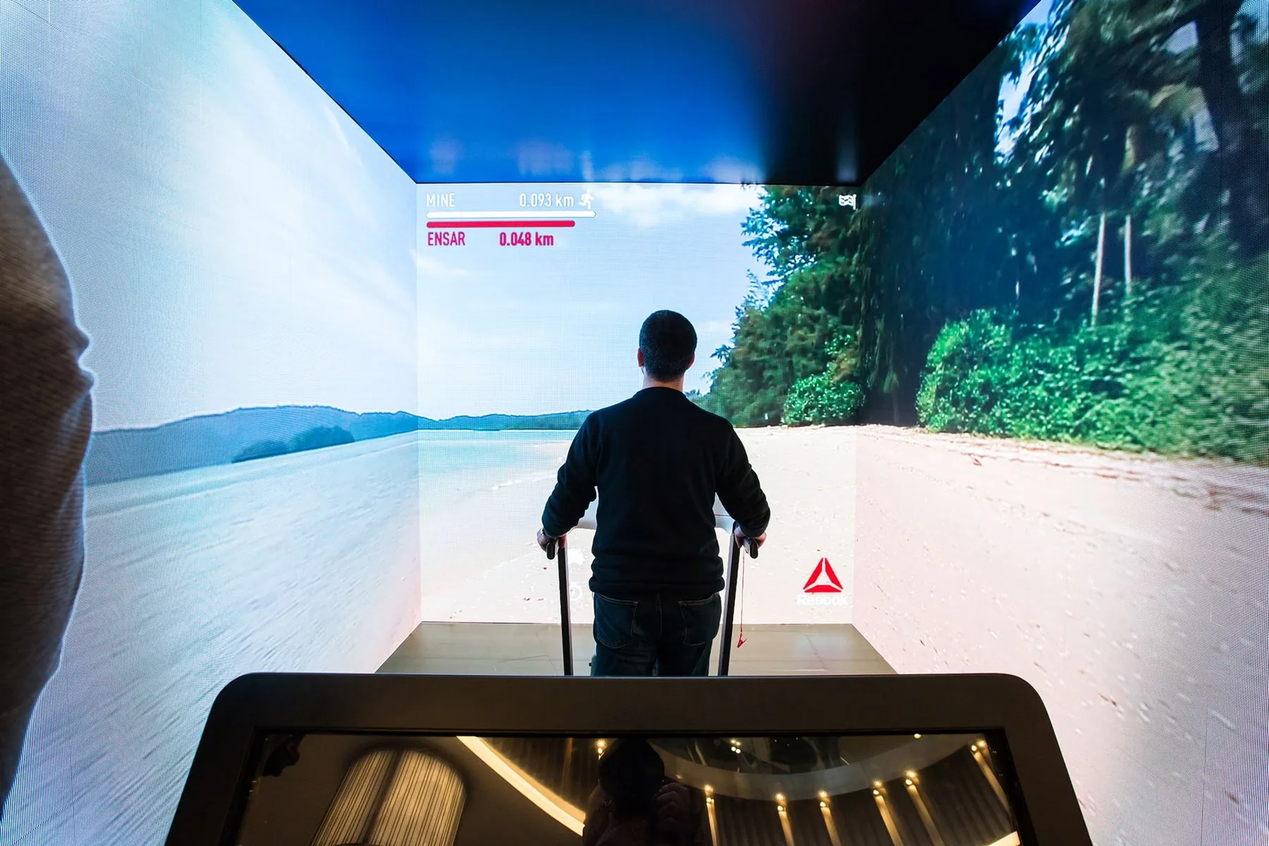 Virtual Running Booth - 12