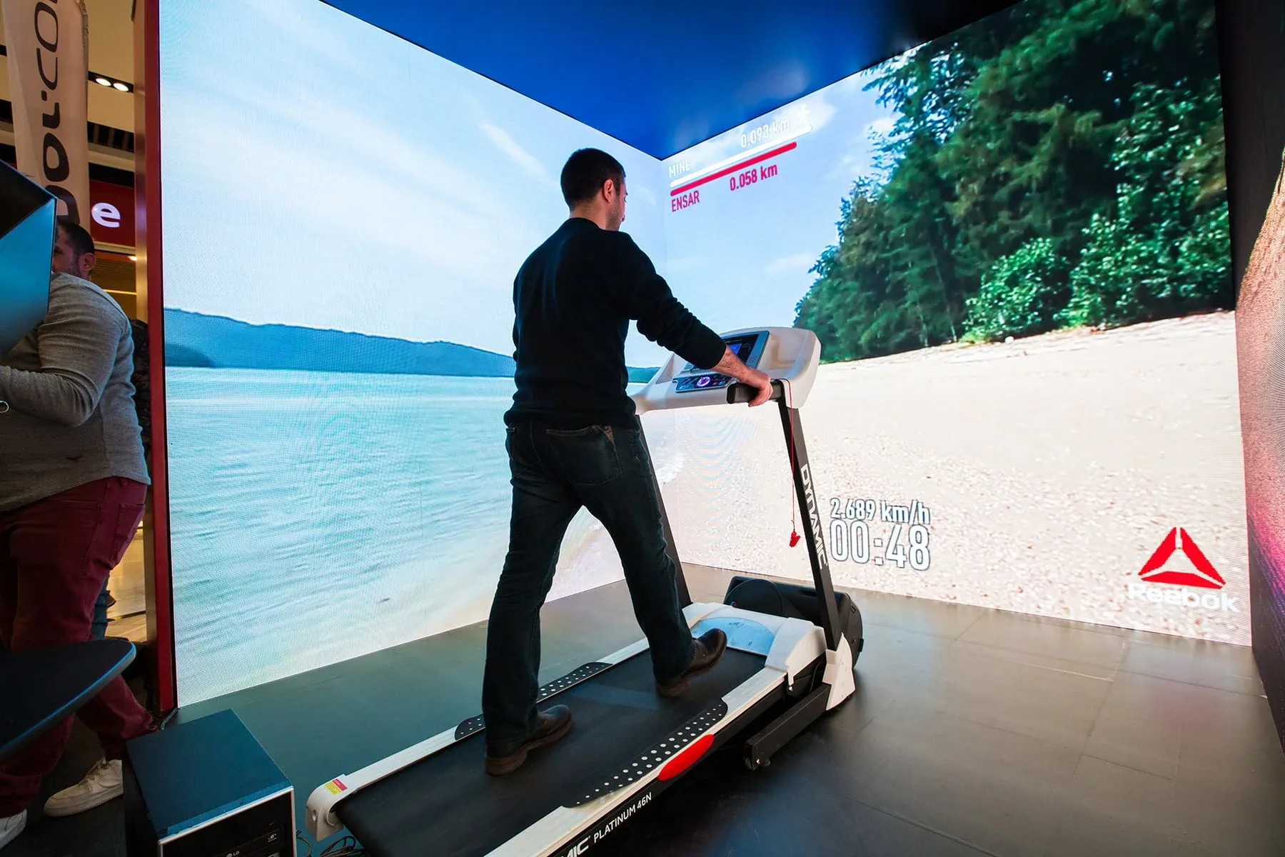 Virtual Running Booth - 7