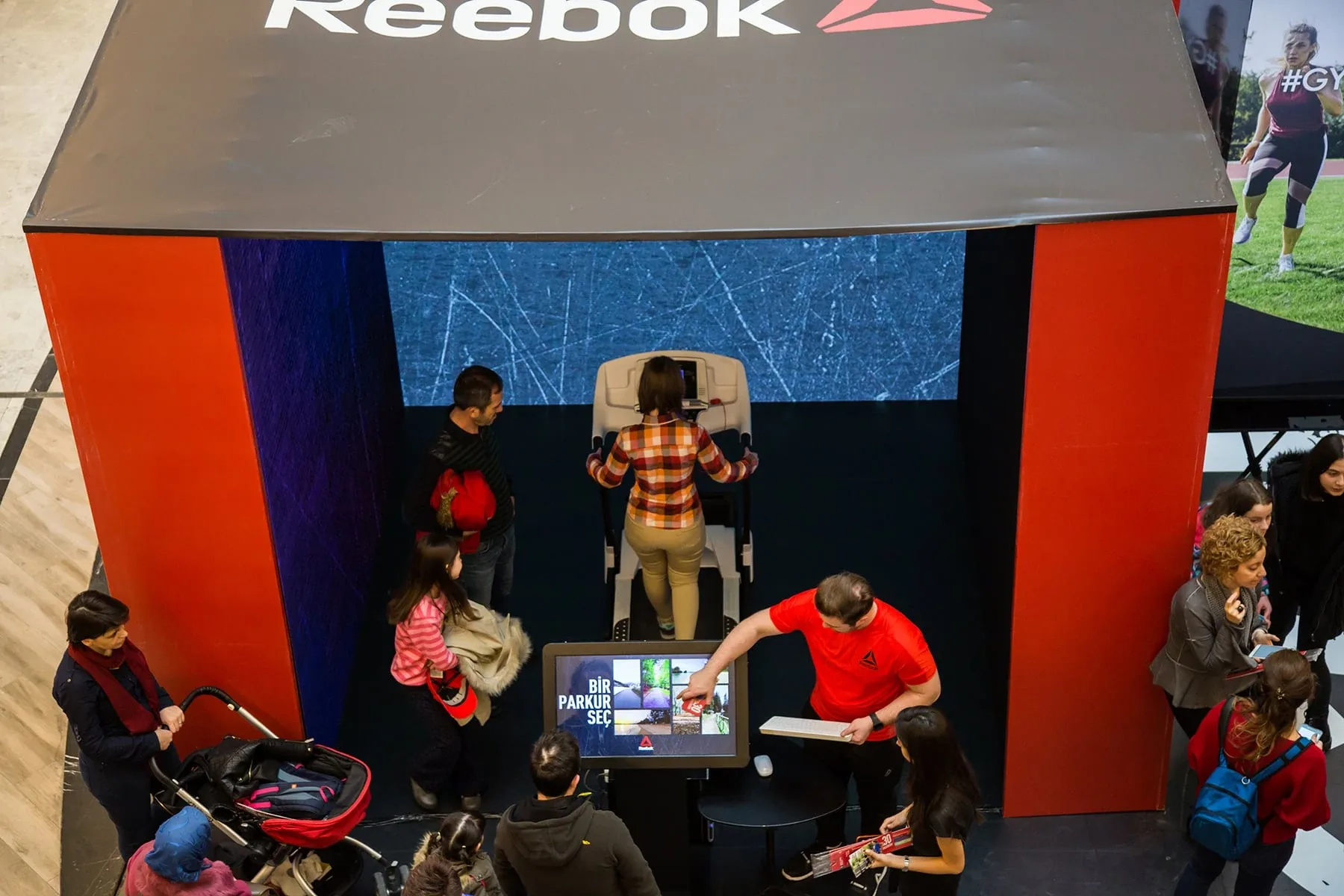 Virtual Running Booth - 10