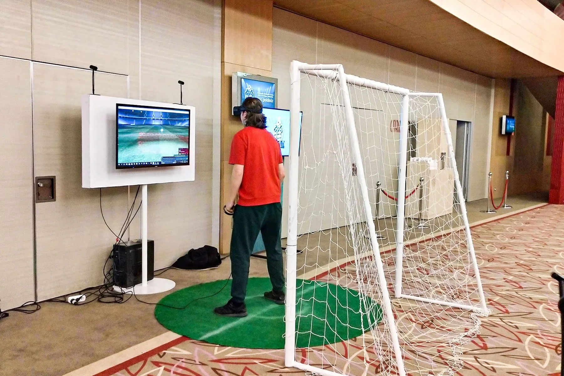 VR Goalkeeper - 6