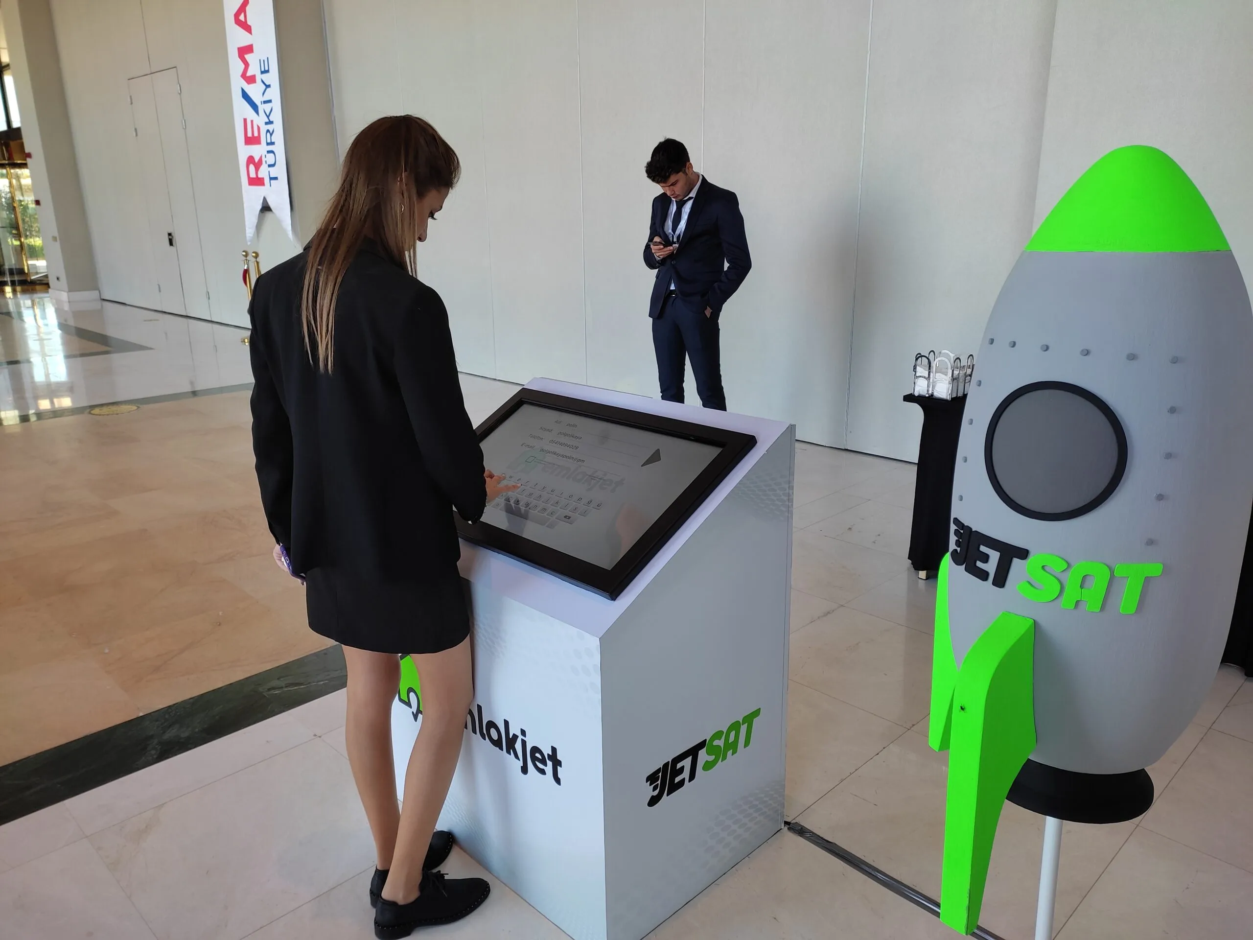 Quiz Kiosk — Özel Tasarım 1