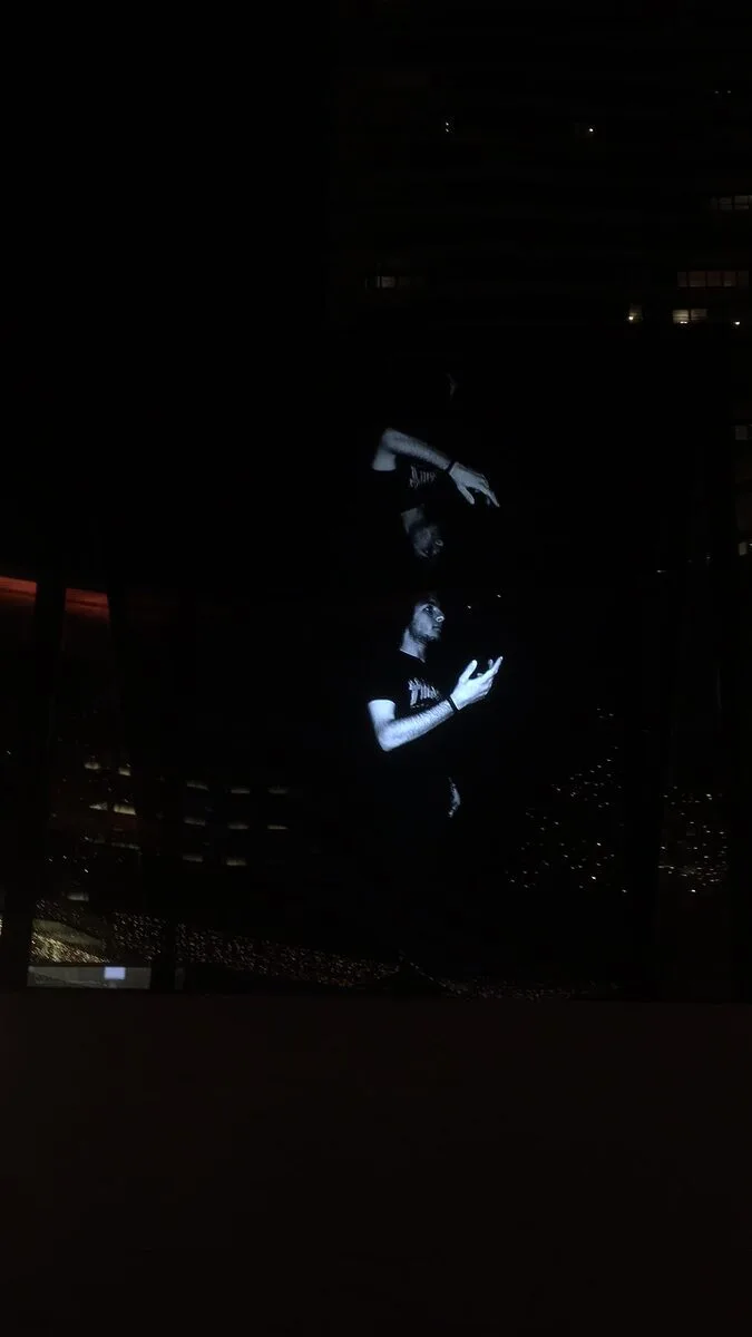 Johnnie Walker Hologram Kabini — Zorlu Center - 7