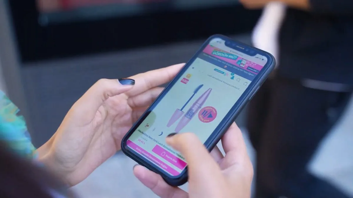 Maybelline Press Play Aktivasyonu - 24