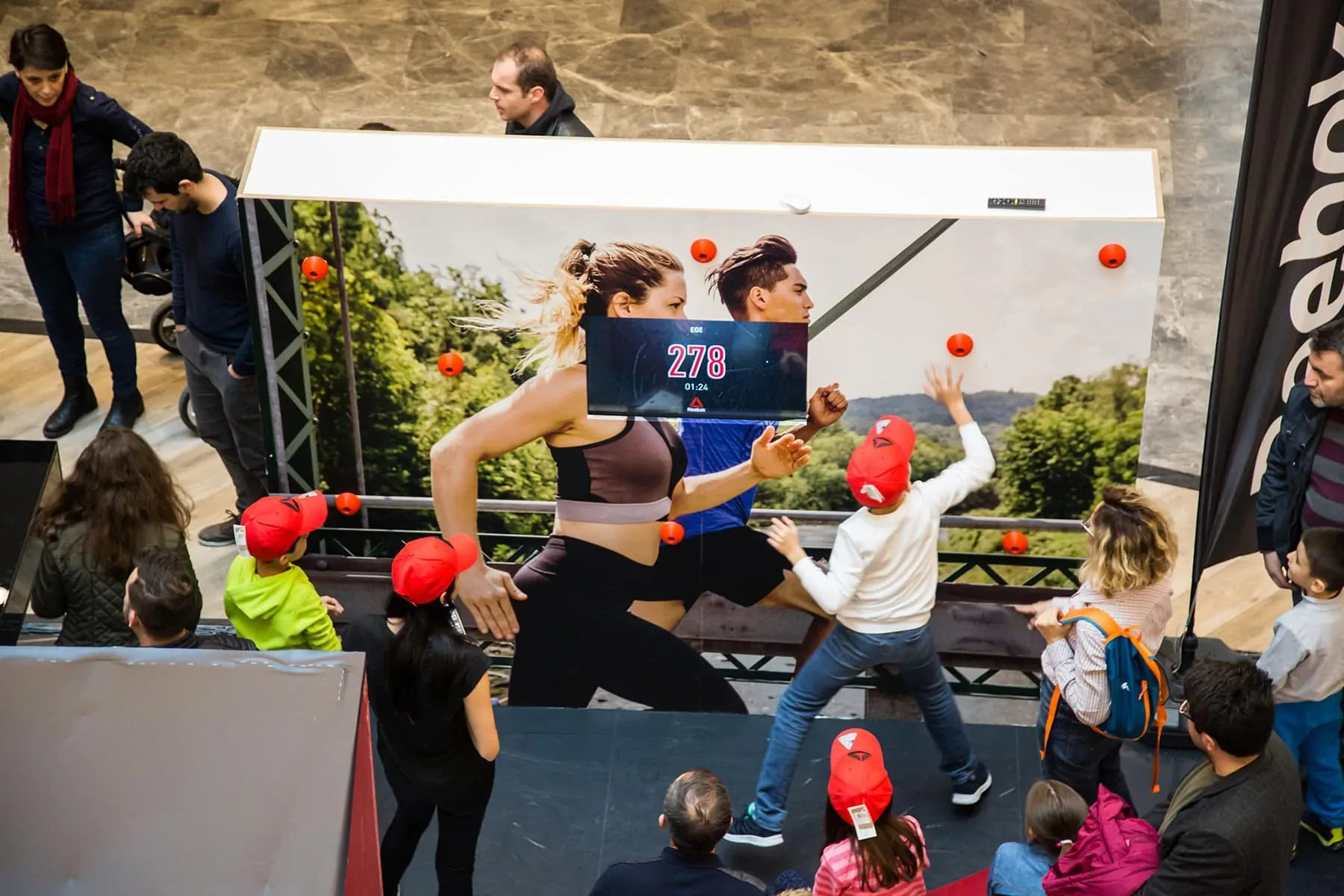 Reebok AVM Aktivasyonları - 4