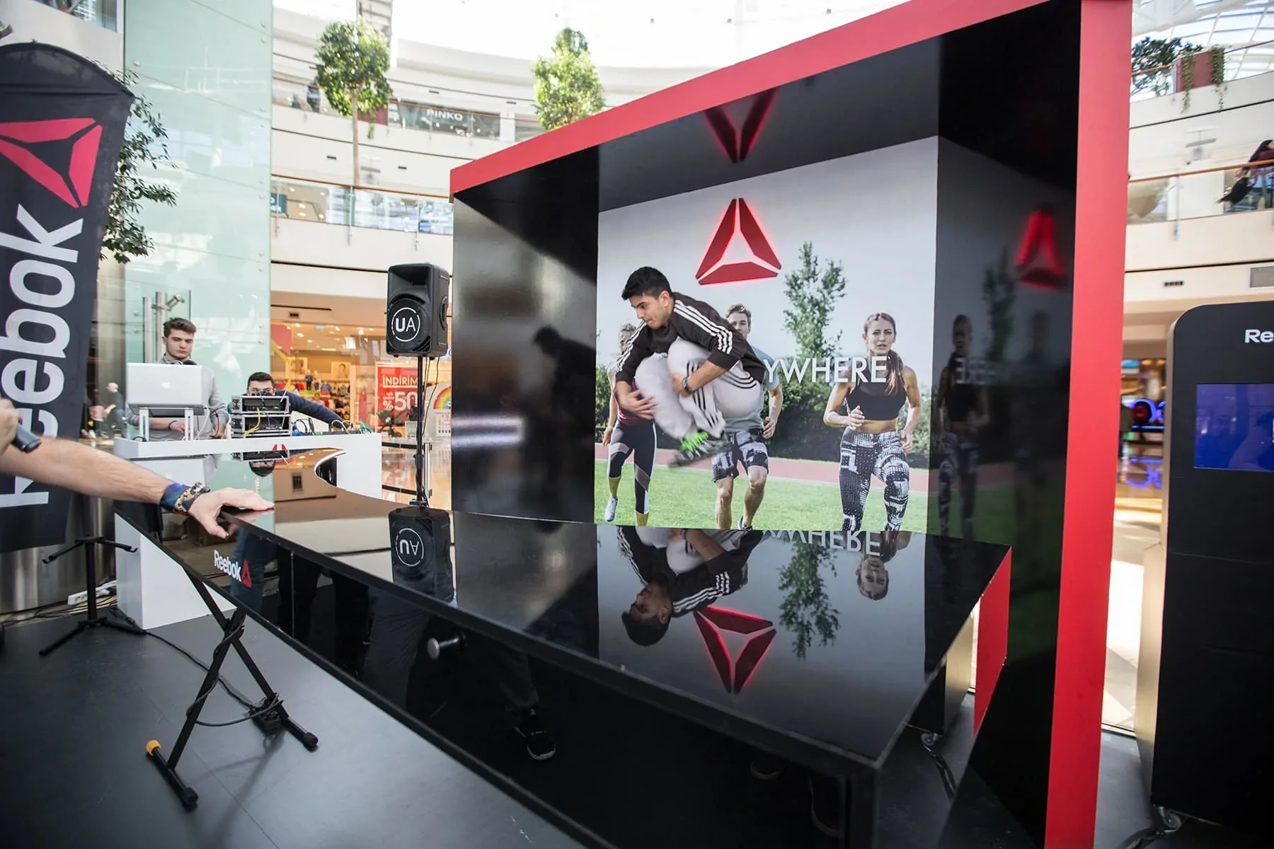 Reebok AVM Aktivasyonları - 6