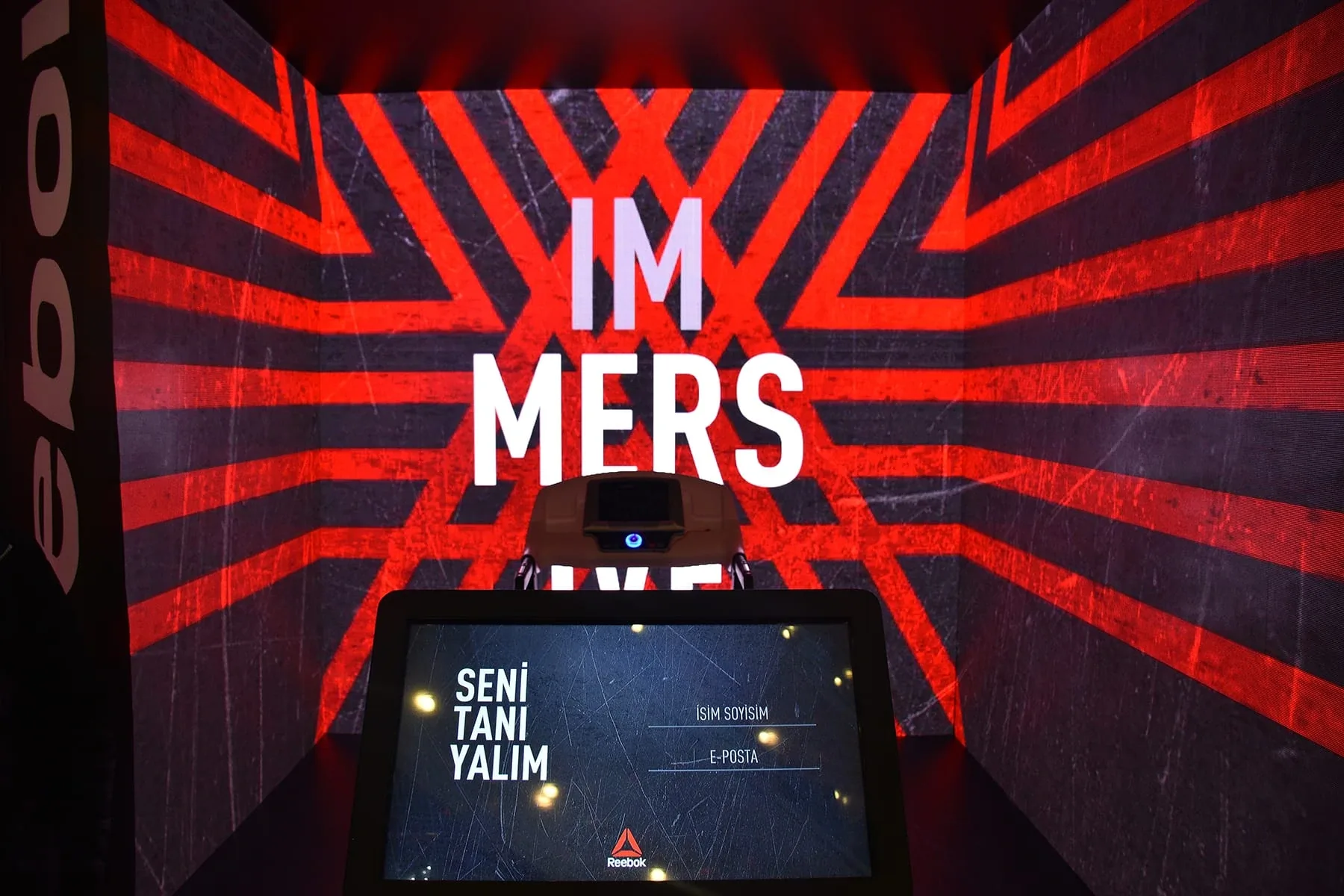 Reebok AVM Aktivasyonları - 13