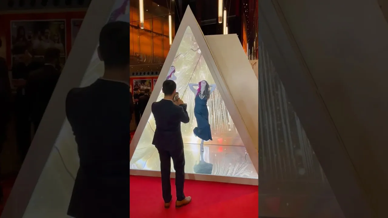 Piramit Oda Kirala - Tanıtım Videosu